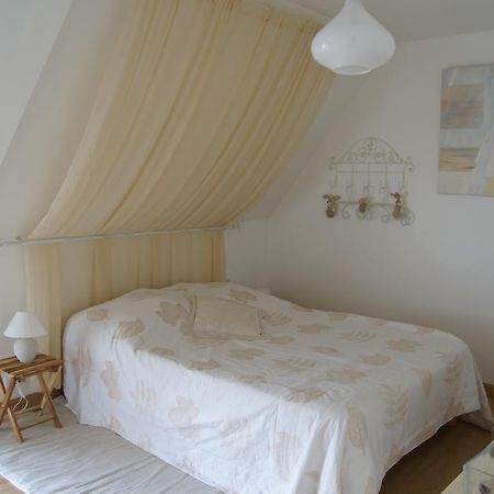 Gites Du Vieux Presbytere Baguer-Pican Εξωτερικό φωτογραφία